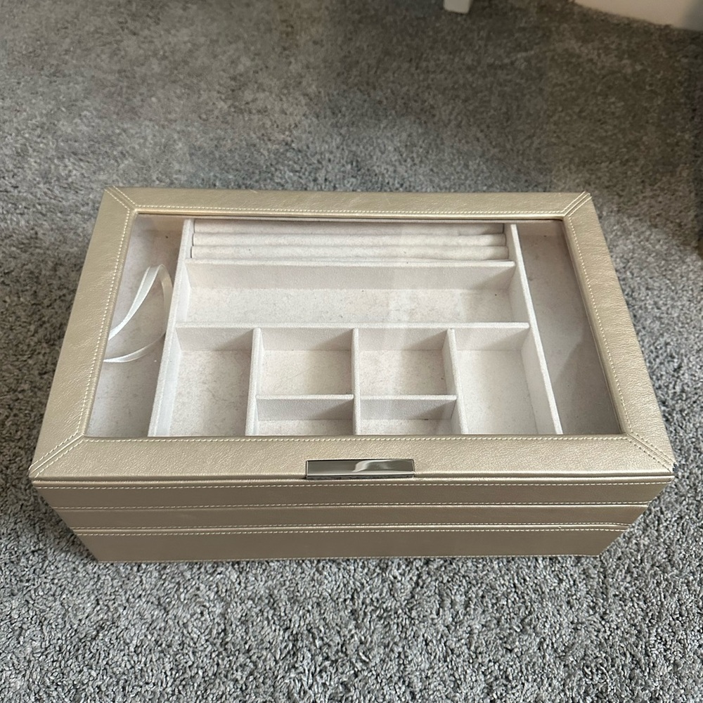 Pottery Barn Elegant Gold Jewelry Organizer